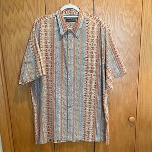 Print summer shirt with side slits